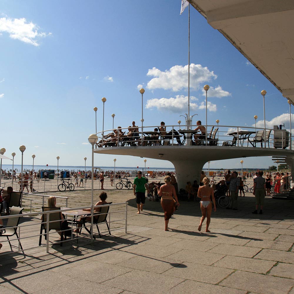 P&auml;rnu ranta L&auml;hde: Anneli Tandorf Visit Estonia